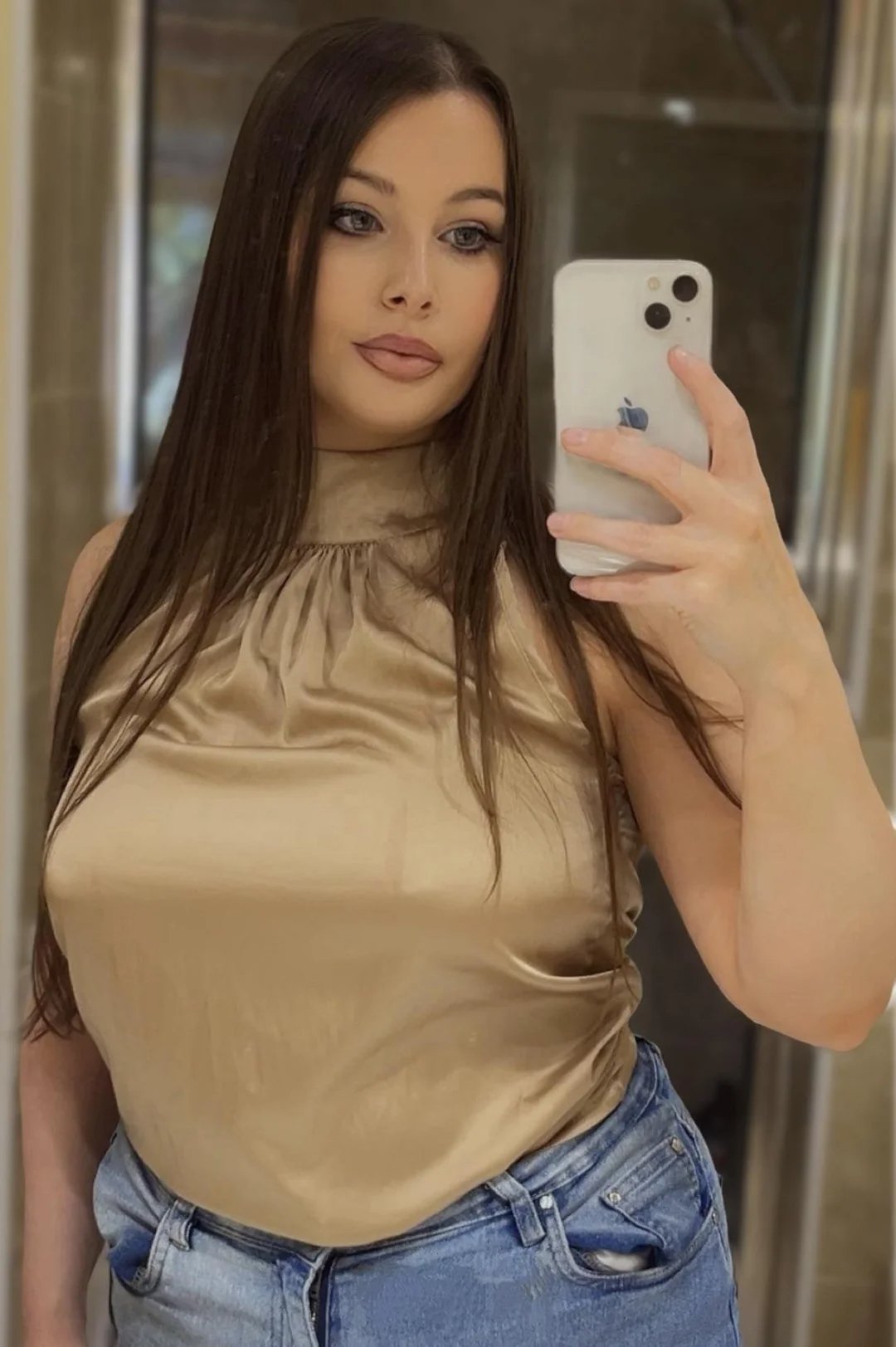 Camila Rodrigues